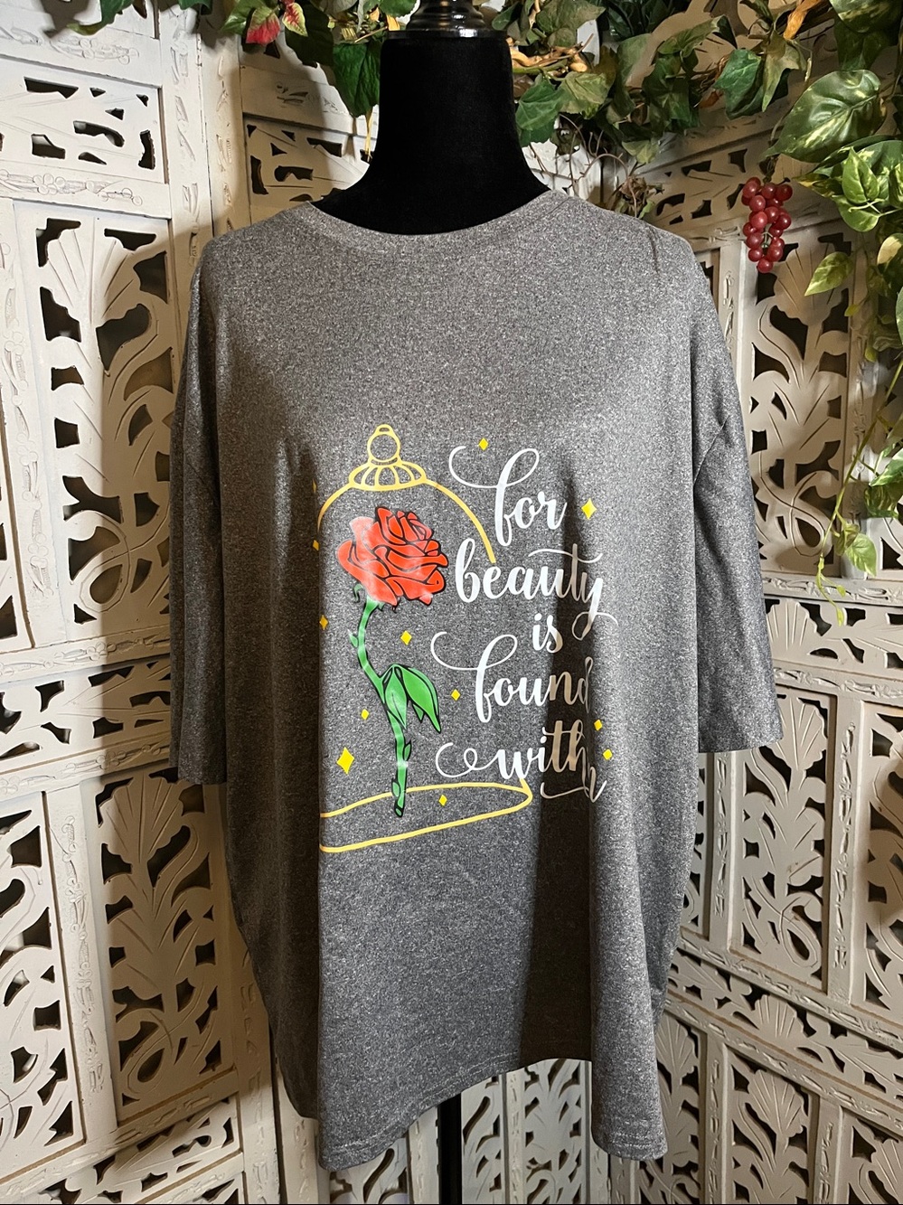 DARLING OVERSIZED GREY BEAUTY & THE BEAST GRAPHIC PRINT PLUS SIZE T-SHIRT TOP